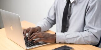 Jakie są najczęstsze błędy popełniane podczas prowadzenia księgowości i jak ich uniknąć?