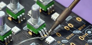 Jak sprawdzić czy uszkodzona jest płyta główna?