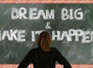 Jak budować poczucie sprawstwa?