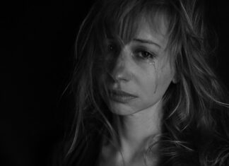 Kiedy facet płacze przy rozstaniu?